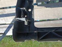 Передняя панель крепления облицовки (телевизор) X2AV90 Volkswagen Golf undefined