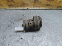 Подушка крепления двигателя 17PRFQ Volkswagen Passat купить с доставкой