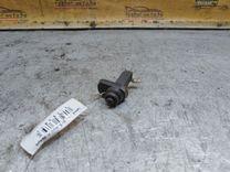 Выключатель концевой (концевик) QMHK16 Audi 100 купить