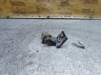 Петля двери задней правой 74JW11 Peugeot 406 - Фото 1