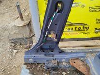 Стойка кузовная центральная правая VI2UZ6 Mazda Premacy купить на авторазборке