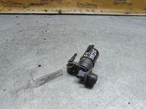 Насос (моторчик) омывателя стекла Q2ZC56 Citroen C3 купить