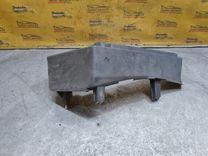 Направляющая шторки багажника (салазки) BYI7W9 Volkswagen Polo купить