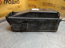 Крышка блока предохранителей RSDKD9 Audi 100 - Фото 3
