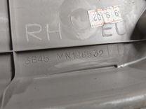 Накладка на порог внутренняя задняя правая NLNVFV Mitsubishi Grandis купить в магазине запчастей бу