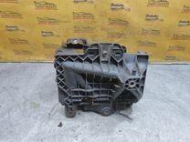 Полка аккумулятора R77NQR Volkswagen Polo - Фото 2