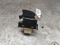 Кнопка стеклоподъемника переднего правого 1271EQ Toyota Avensis купить