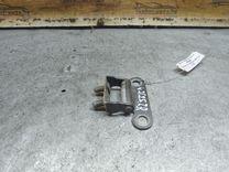 Петля крышки багажника 6MP9GB Toyota Corolla Verso - Фото 2