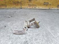 Петля крышки багажника QNKER8 Renault Scenic