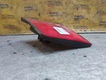 Фонарь крышки багажника правый 3J5GD5 Mitsubishi Carisma купить в магазине запчастей бу