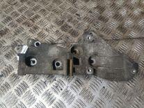 Кронштейн генератора X3TJ91 Nissan Note - Фото 1