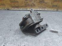 Подушка крепления двигателя K3MN1F Volkswagen Jetta - Фото 1