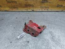 Кронштейн крепления крыла переднего правого IPNT5B Peugeot 206