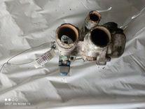 Корпус термостата Y5YU9F BMW 7 E32 - Фото 1