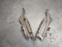 Петля капота KL2YV1 Volvo V70