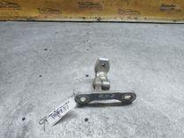 Петля двери задней правой D8H0V4 Opel Vectra купить в магазине запчастей бу