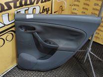 Обшивка двери задней правой (дверная карта) 5JSSOR Seat Altea