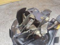 Узел педальный (блок педалей) 4QM4VD Renault Clio купить на авторазборке