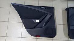 Обшивка двери задней левой (дверная карта) T69N1X Volkswagen Passat