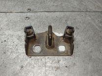 Ответная часть замка багажника X20P62 Citroen Xsara Picasso