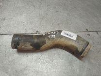 Патрубок интеркулера C01I1F Toyota Avensis