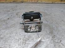 Петля крышки багажника IQ2FW4 Ford Tourneo Connect - Фото 4