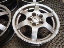 Диск литой R15, 5x108 Ford Focus 2009 9WRYKB (комплект) 9WRYKB 9WRYKB Ford Focus купить на авторазборке
