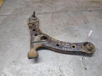 Рычаг передний правый PU5QEV Toyota Avensis Verso