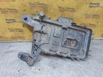 Полка аккумулятора 4LK9Q8 Volkswagen Passat купить