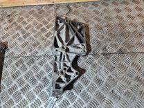 Кронштейн генератора KAQMDJ Volkswagen Passat купить