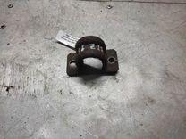 Крепление втулки стабилизатора 738G5M Hyundai Getz