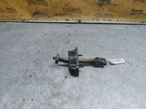 Ограничитель открывания двери передней 5R0VJ0 Toyota Avensis купить