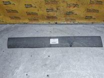 Молдинг двери задней левой 7JA085 Volkswagen Passat