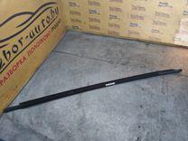 Молдинг стекла двери передней правой наружный 81ZC43 Volkswagen Passat купить