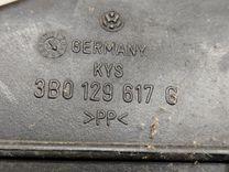Воздухозаборник 2V1SWV Volkswagen Passat - Фото 4