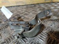 Кронштейн генератора FWP0TI Mitsubishi Carisma купить в магазине запчастей бу