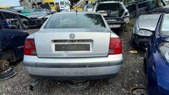Стекло кузовное боковое левое 06HI0U Volkswagen Passat