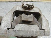 Подушка крепления двигателя 9TJDWA Volkswagen Golf купить в магазине запчастей бу