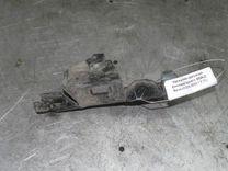 Кронштейн крепления бампера заднего 9S96JZ Renault Clio