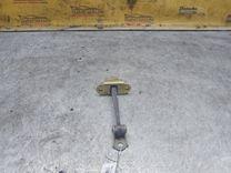 Ограничитель открывания двери передней 5YVX4Q Nissan Primera купить