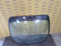 Стекло заднее 7DWBH5 Mitsubishi Carisma