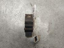 Кнопка стеклоподъемника заднего правого YEDW9N Volkswagen Passat