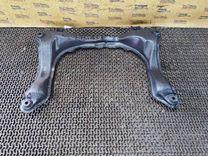 Балка подвески передняя (подрамник) 7I2I7L Audi 80