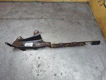 Кронштейн U8PQD2 Volkswagen Passat купить с доставкой. Огромный выбор запчастей и марок авто. У нас есть практически все.