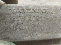 Противовес (амортизатор динамический) YB04T2 Volvo V50 купить в магазине запчастей бу